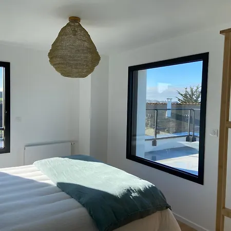 Дом отдыха Magnifique Avec Piscine A Deux Pas Du Port *