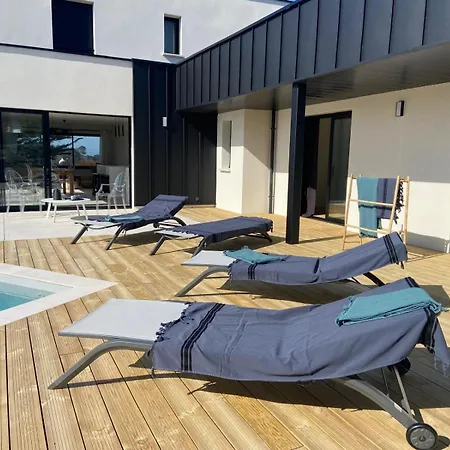 Magnifique Avec Piscine A Deux Pas Du Port * Пленёф-Валь-Андре